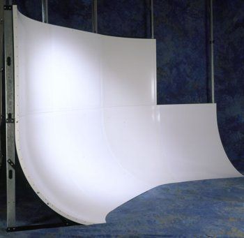 System 4FS Freestanding Cyclorama w/ 42" radius + expanded corner option