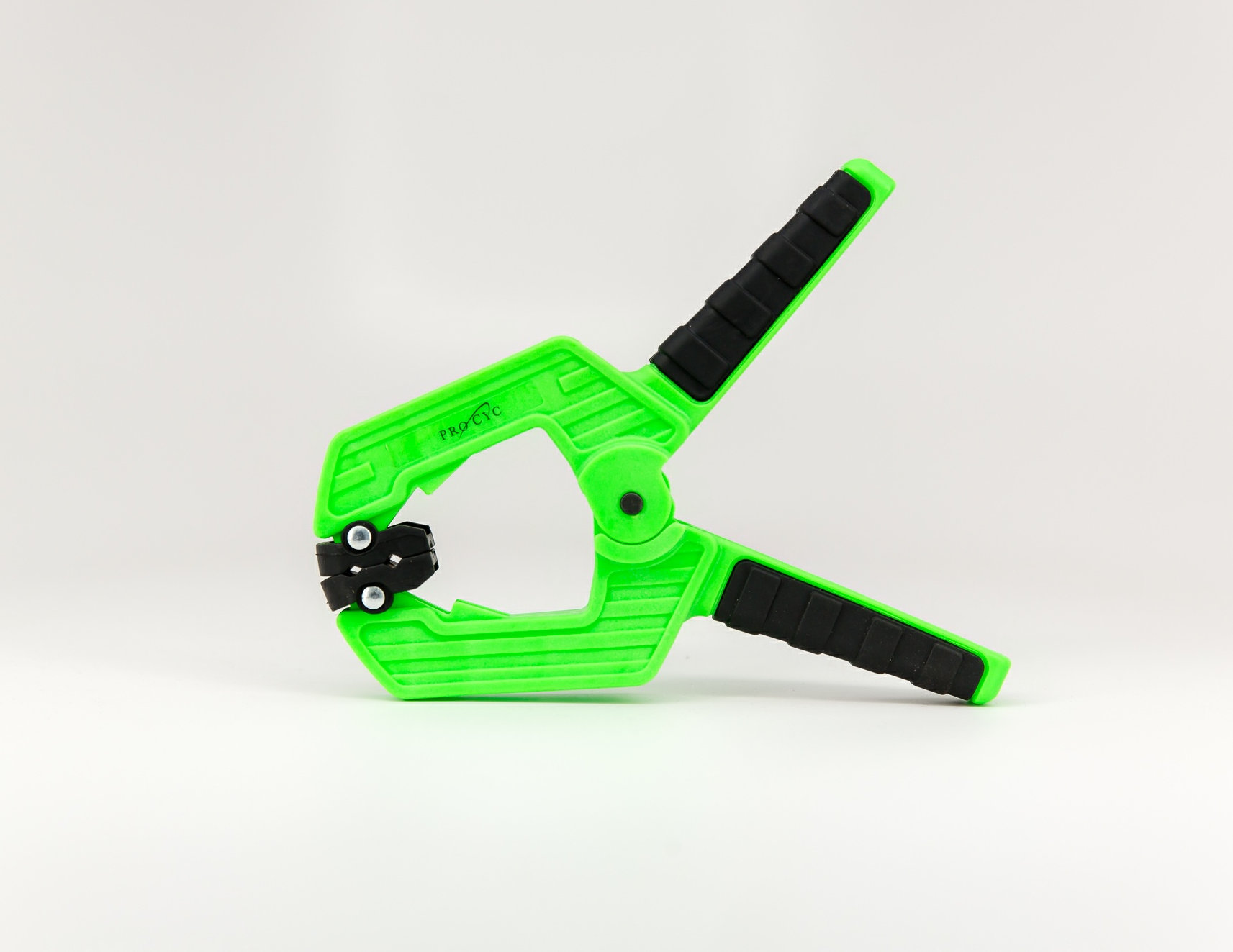 Heavy Duty 7in. Spring Clamp with TPR Grips and Handles for GS60 / GS80 Portable Green Screen